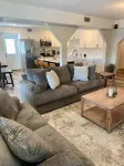 Hidden Gem Modern Loft
