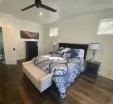 Reduced rates: Our chic home sleeps 9, has hot tub and 3rd floor balcony