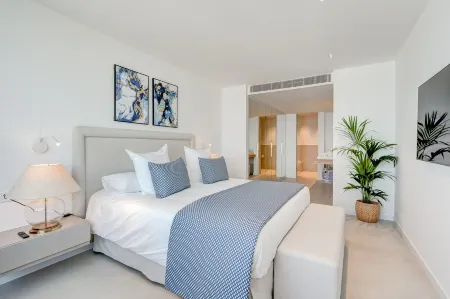 Amazing Luxury Duplex at Los Gigantes With Private Pool and Exellent sea Views