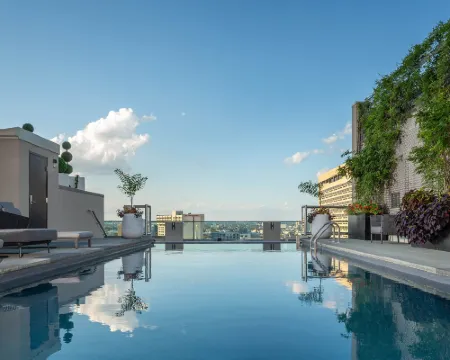 The Windsor Suites Philadelphia Hotels in Philadelphia