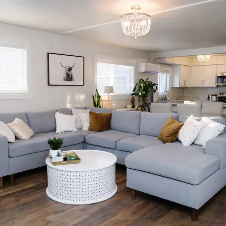 Beautifully updated 2-bed, 1-bath home in downtown Cody. Sleeps 5!