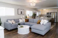 Beautifully updated 2-bed, 1-bath home in downtown Cody. Sleeps 5!