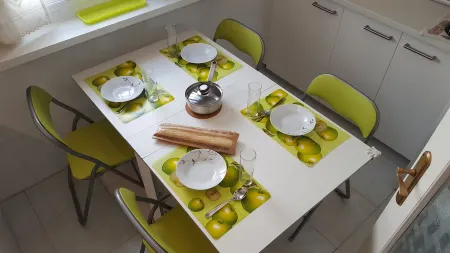 2 bedrooms, beautiful pool area, tennis court, near the beach, quiet location