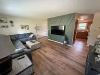 Quiet 3-Bedroom Home with Modern Amenities Family & Pet Friendly
