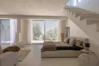 Villa Monti - Stylish, modern vacation home with breathtaking 180° sea views Hoteles en Carovigno