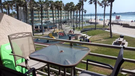 BEACH FRONT CONDO! San Diego-Imperial Beach-Coronado