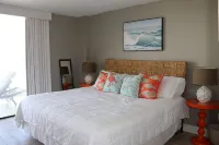 Great Beach Views, Direct Access, Pickleball, New Kitchen & Heated Pool! Tower 3