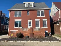 Spacious 4-bedroom Historic house with WiFi in heart of Detroit/Free Parking! Hôtels à proximité de la Detroit Station