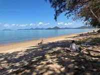 On the Beach at Peppers Beach Club 3427