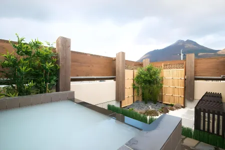 Etavia Yufuinekimae Отели рядом со станцией JR Yunohira Station