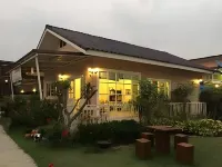 Sweet Mango Resort Hotels in Amphoe Sung Noen