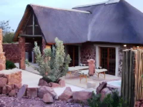 Abloom Bush Lodge and Spa Retreat Hotels in Cullinan