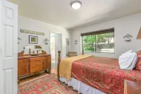 Your Green Gable Hotels in Ahwahnee