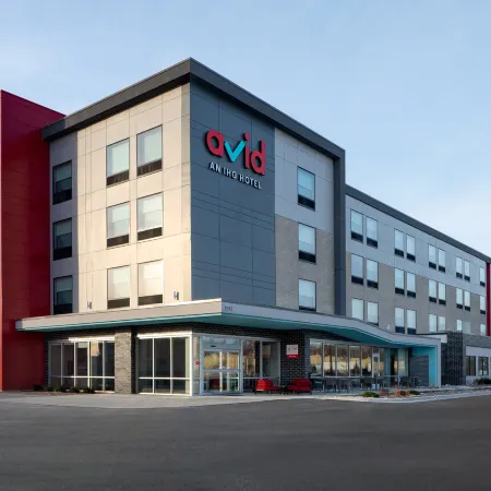 avid hotel OAK CREEK by IHG