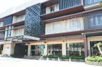 Grand Cordela Hotel AS Putra Kuningan Hotel dekat Balong Keramat Darmaloka Site