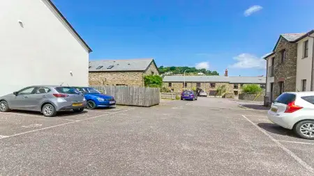 Oysters | Sleeps 6 | Modern Villa & Dog Friendly