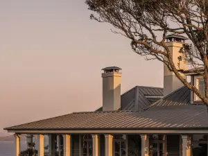 Top 4 Luxury Hotels in North Island