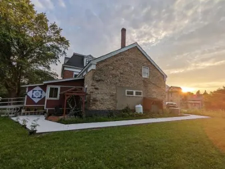 Foothills Lodge & Diner Отели в г. Малон