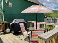 Updated 1825 Maine Farmhouse Hotels near Side By Each