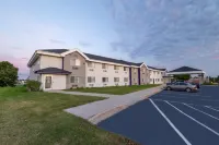 Sleep Inn & Suites