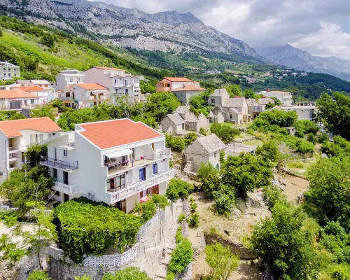 Kosa別墅 佈雷拉酒店