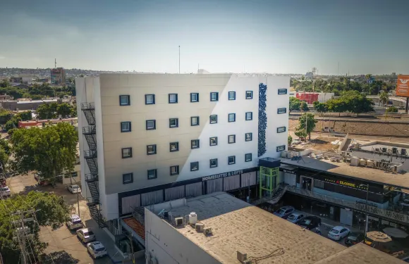 馬雷貢家庭套房酒店