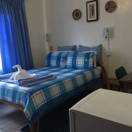 Liya Guest Lodge