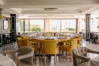 Hotel Almirante - breakfast