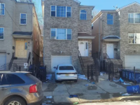 Crystal Room Hotels in Newark