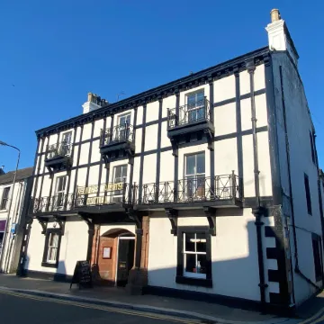 Kings Arms Hotel