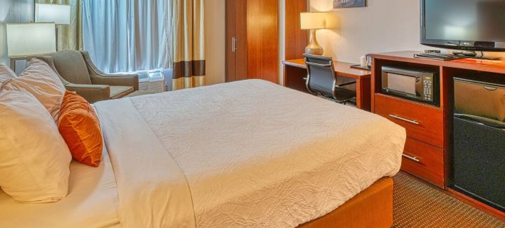 Yellowstone River Inn & Suites Hotels in Park County