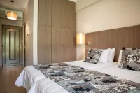 Royalty Suites Seaside Hotels in Dimos Sithonia