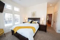 Secluded Spa-Cious Retreat -Beds for 8. Plus 3 Foldaways Extra