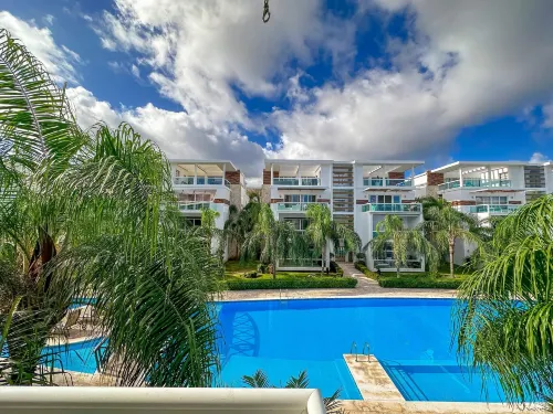 Beautiful 2 Br Apartment with BBQ