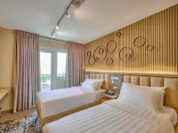 The Connor Serviced Residences Managed by HII Hotels near San Juan