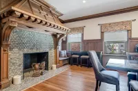 The Grandeur Estate Hotel a Hempfield Township