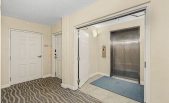 50 Shades of White - Gullwing #805 - 6620 Estero Blvd condo