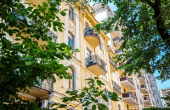 Senator City Center オリンピック・スタジアム周辺のホテル