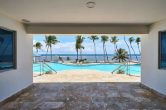 Beachfront Condos Las Olas Sleeps 6 Hotels in Guayacanes