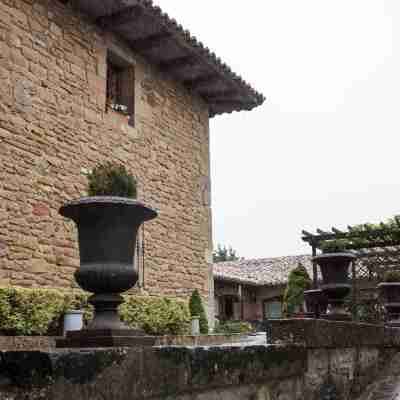 Hotel Luze El Toro Hotel Exterior