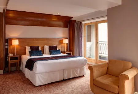 Osprey Hotel Отели в г. Tulfarris