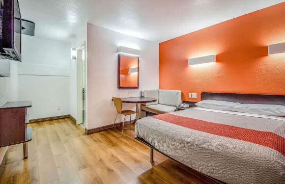 孔洛6號汽車旅館