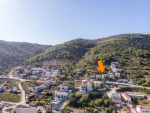 Apartments Jaksa Hotels in Vis