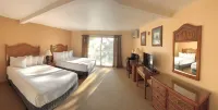 The Lodge at Leathem Smith Hotels in Sevastopol