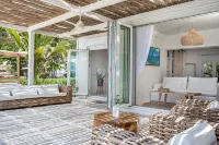 Long Bay Beach Resort Hotels in Leonards