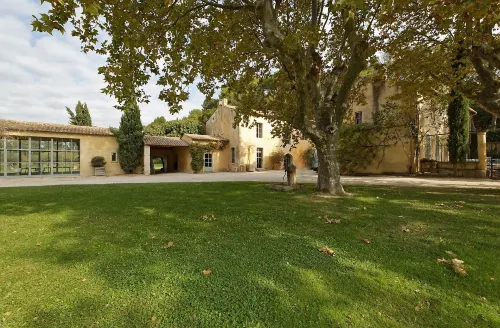 Mas des Prêcheurs Hotels in Tarascon