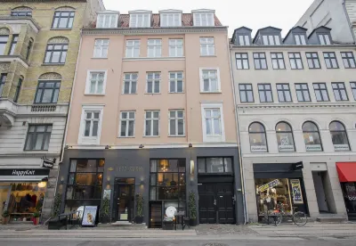 บริวเวอร์ อะทิเลียร์ โดยดาเนียลแอนด์เจคอบส์ โรงแรมใกล้Niels Bohr Institute