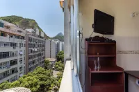 5 Minutes from Copacabana Beach STC905 Hotel a 