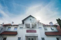 Hotel Rodan Hotels in Poznanski