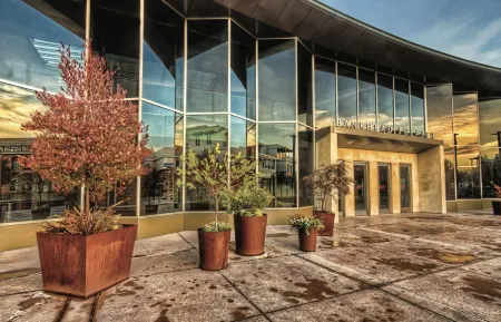 Studio Inn Livermore Отели рядом с достопримечательностью «Дарси Кент Вайнярдс»